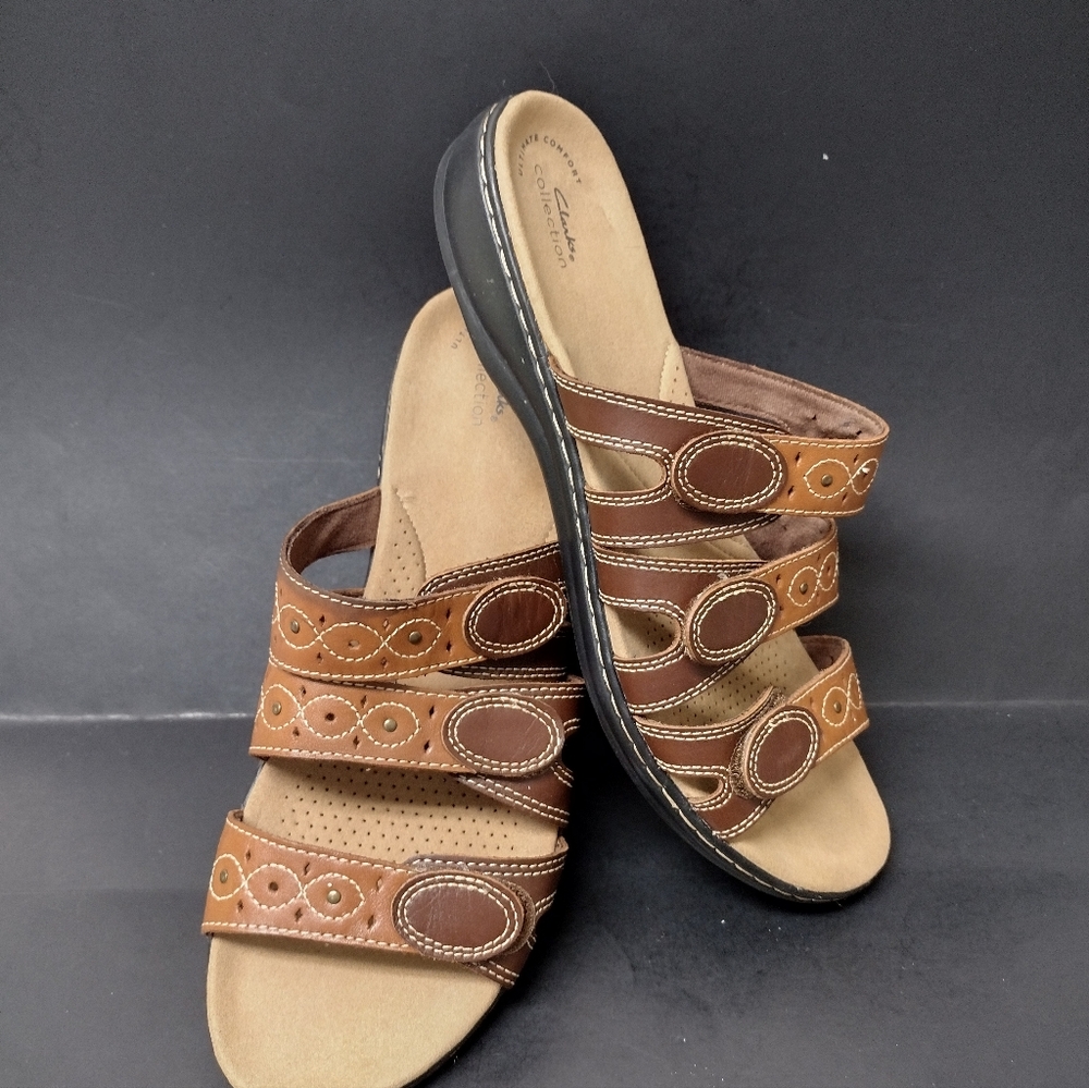 - CLARK'S WOMEN'S BROWN  LEATHER SANDALS SIZE : 12 M